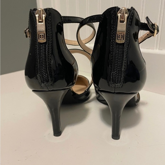 Final price reduction! Buy today! Liz Claiborne Hudson heels - Picture 5 of 7